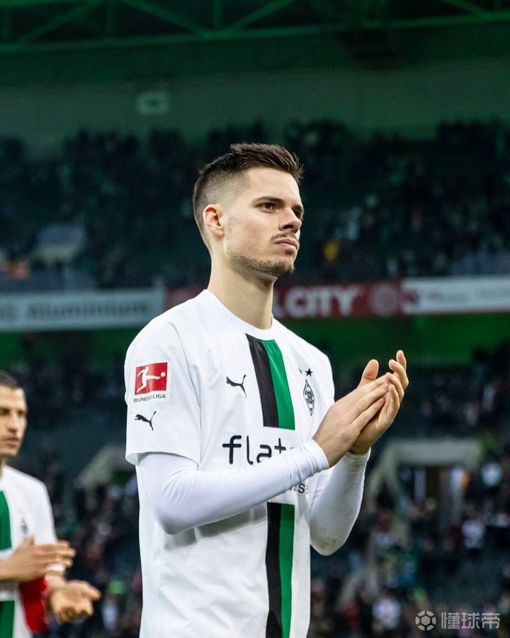 开云体育网址-包含欧超杯倒计时；门兴格拉德巴赫加时末段队长鼓劲；细节引发关注；赛场秩序良好；轮换策略成焦点的词条-开云体育网址